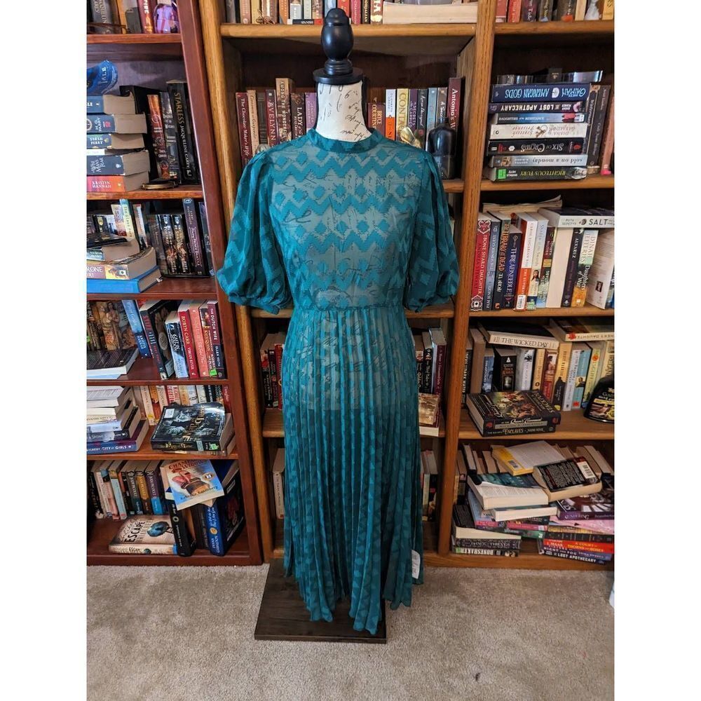 ASOS design Chevron Dobby maxi dress in green nwt sz 6
